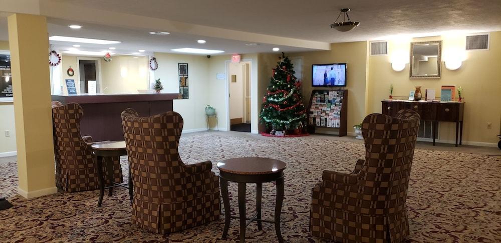 Econo Lodge Inn & Suites 그로튼 외부 사진